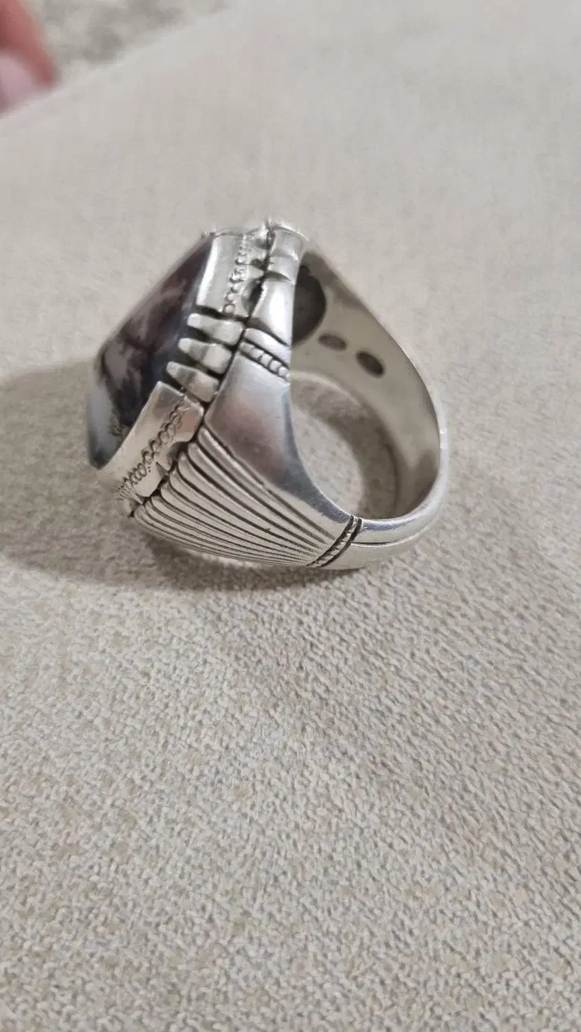 انگشتر شجر قائن|کلکسیون اشیاء عتیقه|سقز, |دیوار