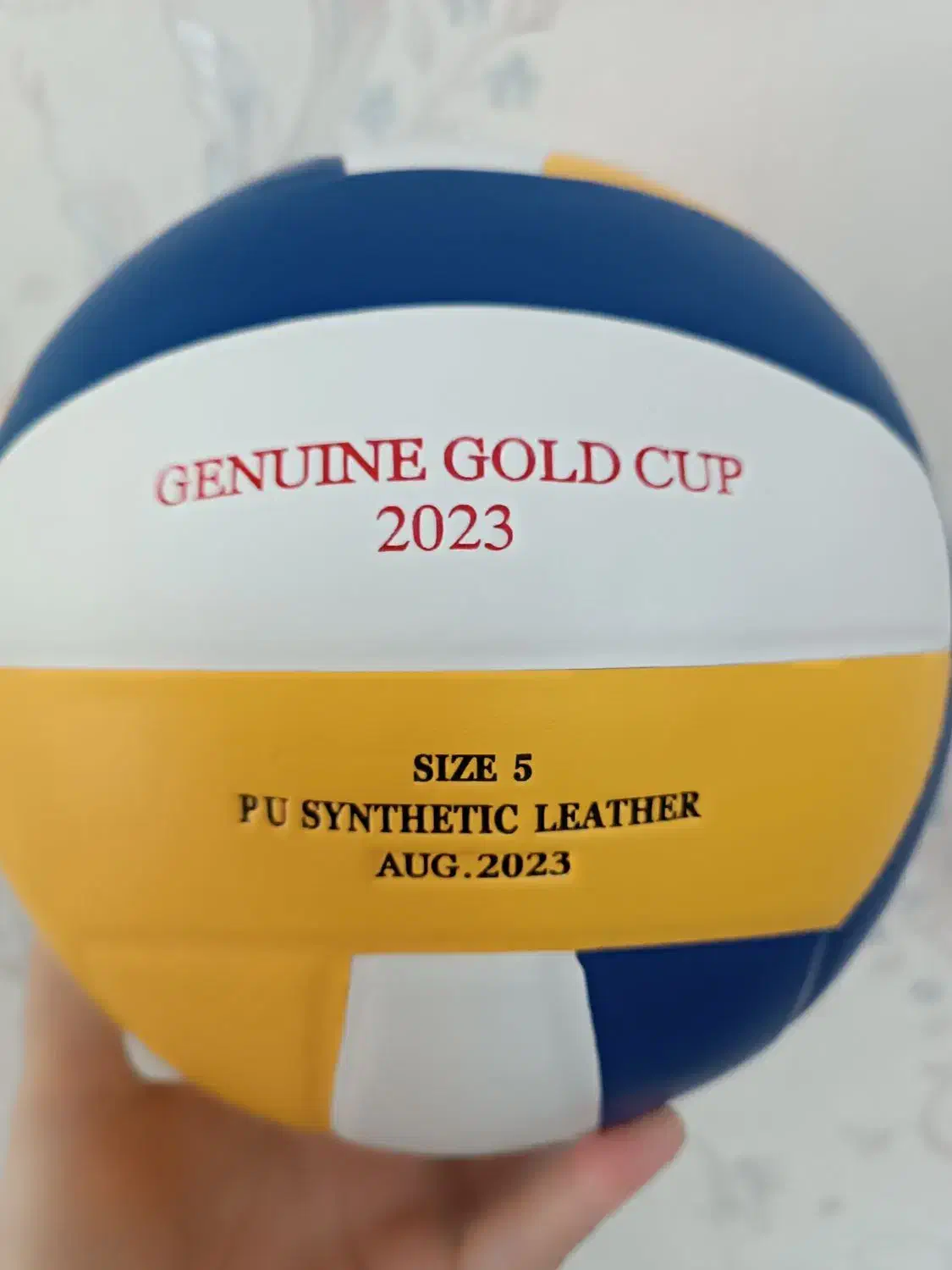 توپ والیبال گلد کاپ|ورزش‌های توپی|خرم‌آباد, |دیوار