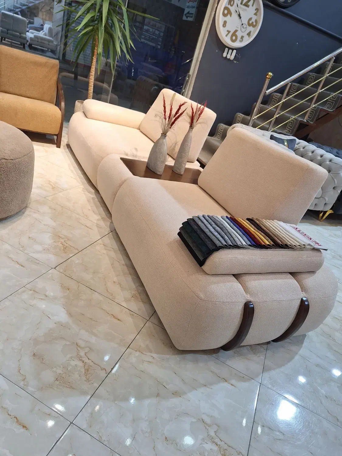 مدل شرکتی تمام تخت شو هیما|مبلمان خانگی و میز عسلی|مشکیندشت, |دیوار