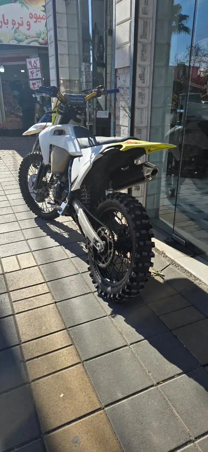 موتور کراس اندرو طرح هاسکی مدل 403|موتورسیکلت|آستارا, |دیوار