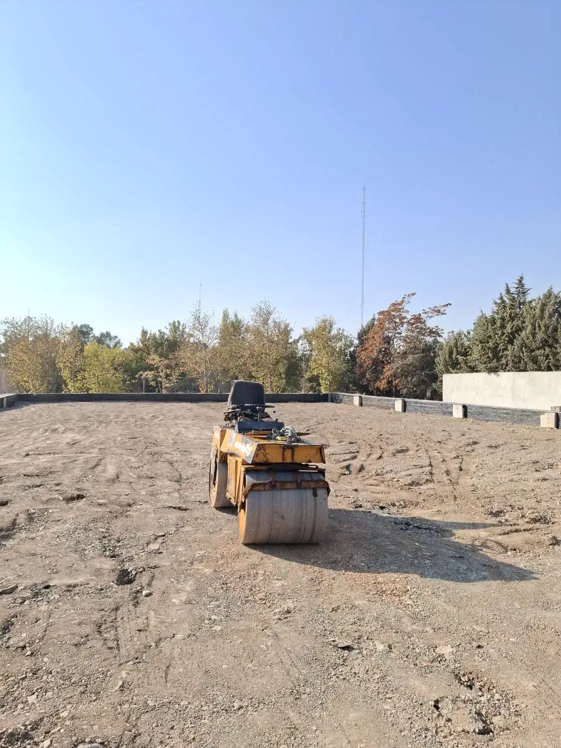 اجاره غلطک بیست تن/ده تن آلمانی بااپراتور حرفه ای|خدمات پیشه و مهارت|رباطکریم, شهرک صنعتی صباشهر|دیوار