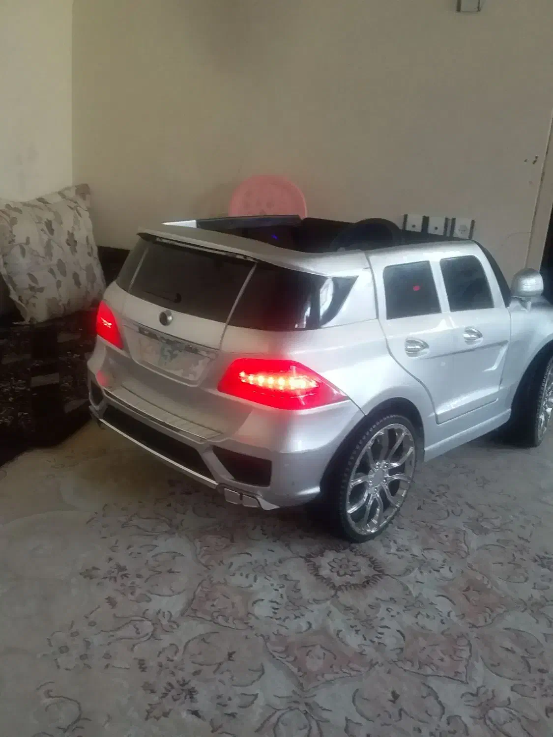 ماشین شارژی|اسباببازی|اصفهان, ملکشهر|دیوار