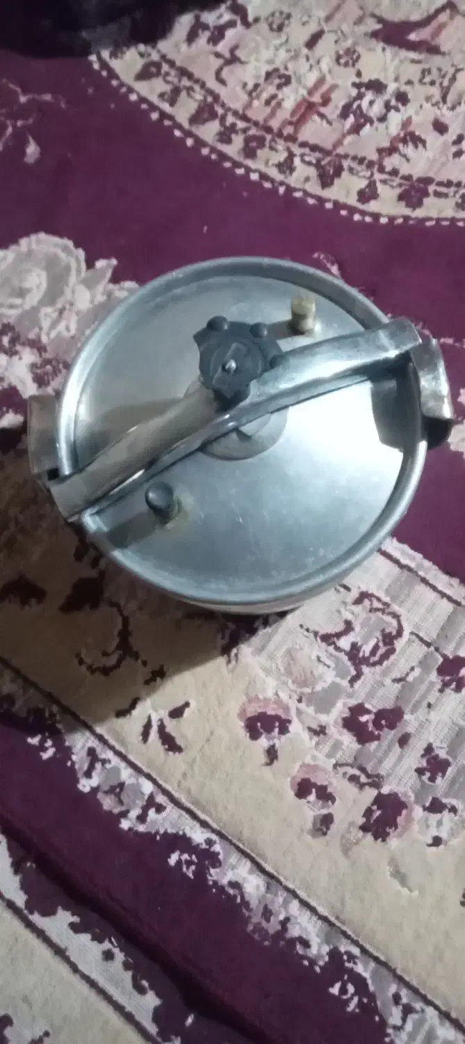 دیگ زودپز|ظروف پختوپز|زهک, |دیوار