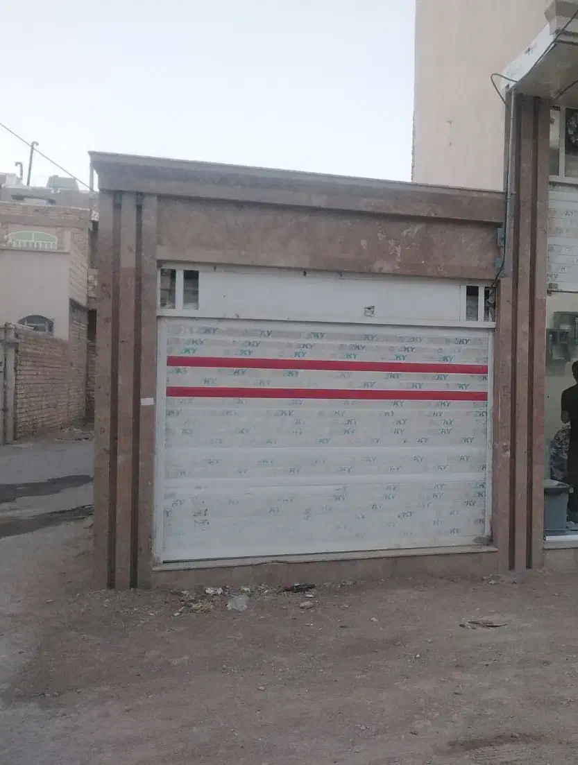 مغازه حدودا 10متری خیابان 12 صاحبالزمان کیان اباد|فروش مغازه و غرفه|شیراز, کیان آباد|دیوار