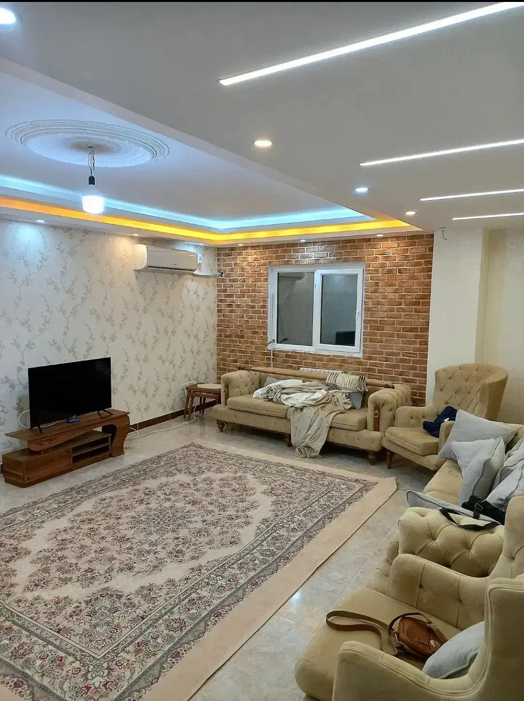 95متری*مشابه نوساز*دو واحدی*بلوار احمد زاده'|فروش آپارتمان|رشت, رودبارتان|دیوار