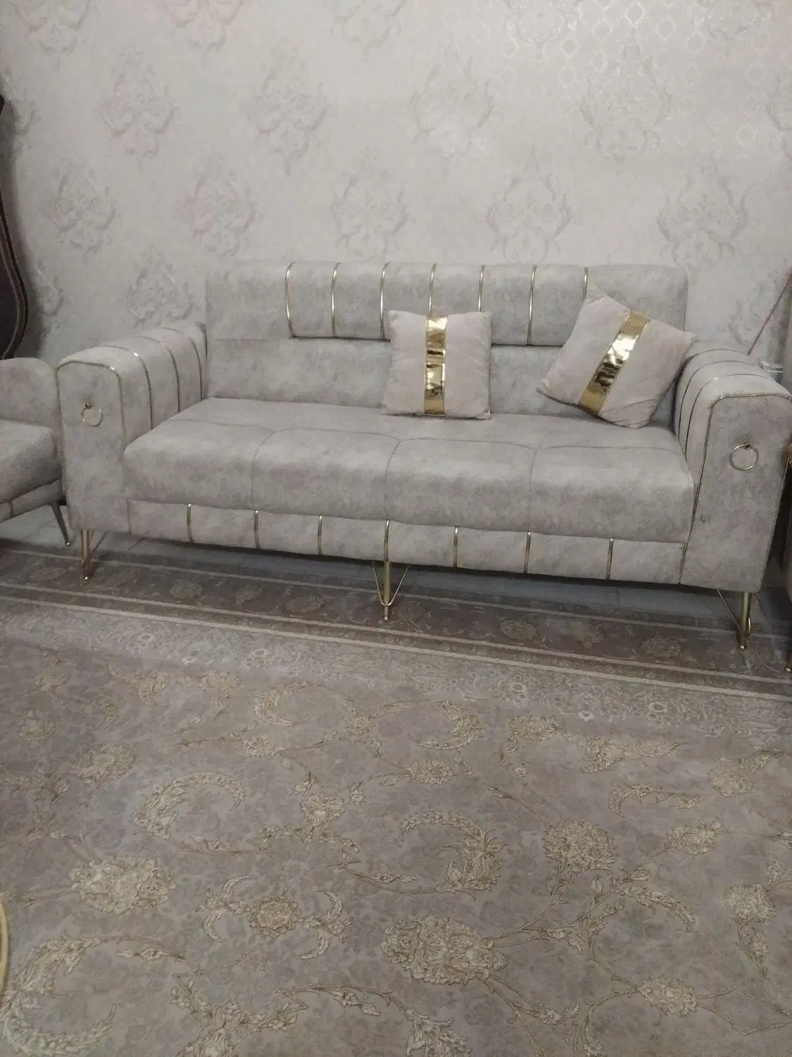 مبل ۸ نفر  نو است|مبلمان خانگی و میز عسلی|اسلام‌شهر, مطهری|دیوار