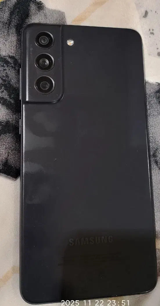 گوشی s21|موبایل|همدان, |دیوار