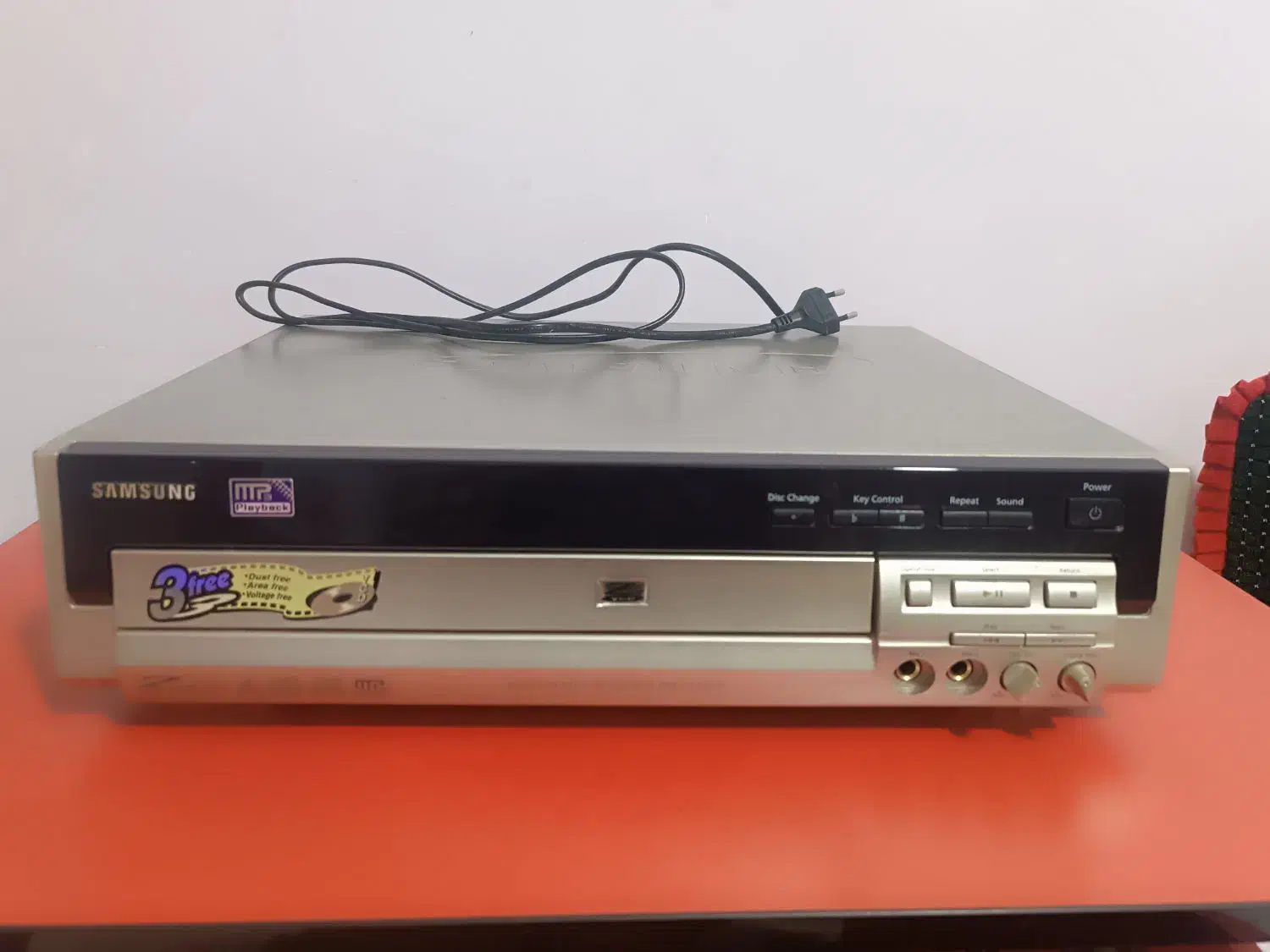 دستگاه مارک سامسونگ|پخشکننده DVD و ویدیو|شیراز, غدیر جنوبی|دیوار