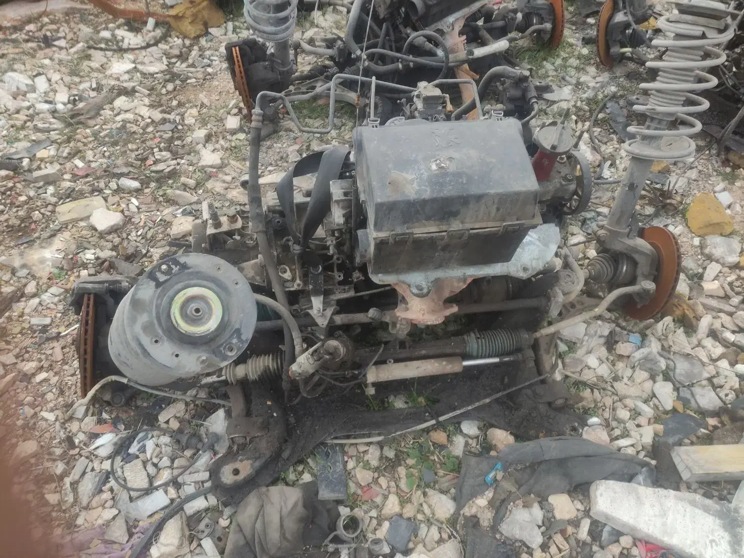 استوک یدکی صفر تا صد|قطعات یدکی و لوازم جانبی|زرقان, |دیوار