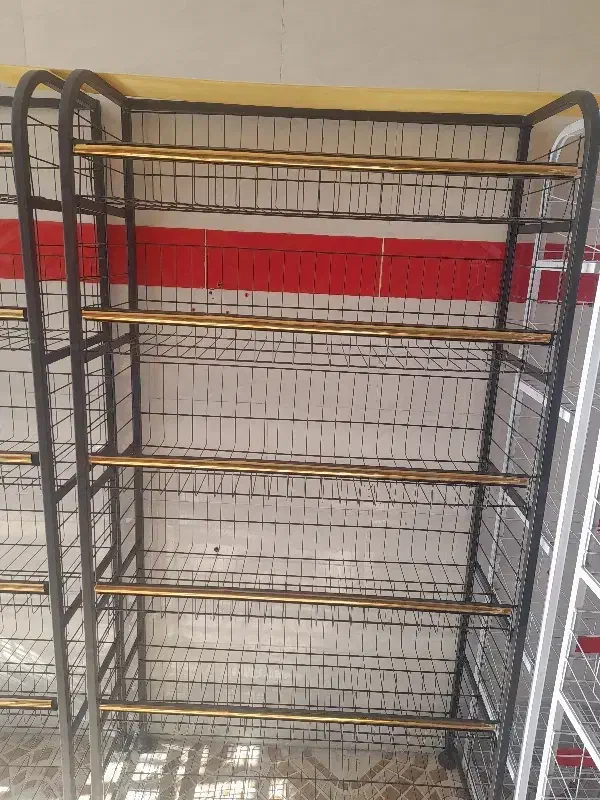 قفسه و استند خرید و فروش نو و دست دوم|فروشگاه و مغازه|گرگان, |دیوار