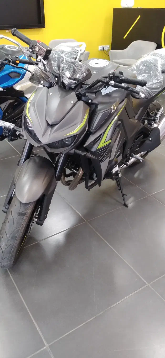 Z1000|موتورسیکلت|بهارستان, |دیوار