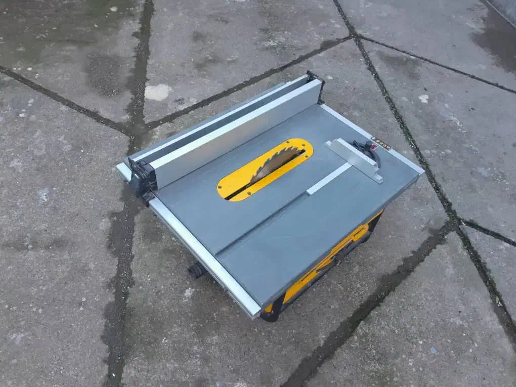 اره میزی دیوالت امریکا|ابزارآلات|رشت, گلسار|دیوار