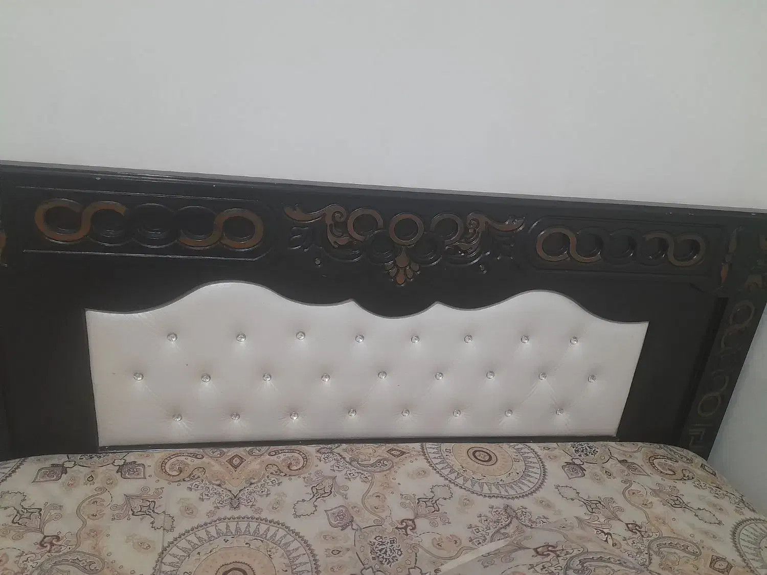 تخت خواب|تخت و سرویس خواب|قم, زند آباد|دیوار