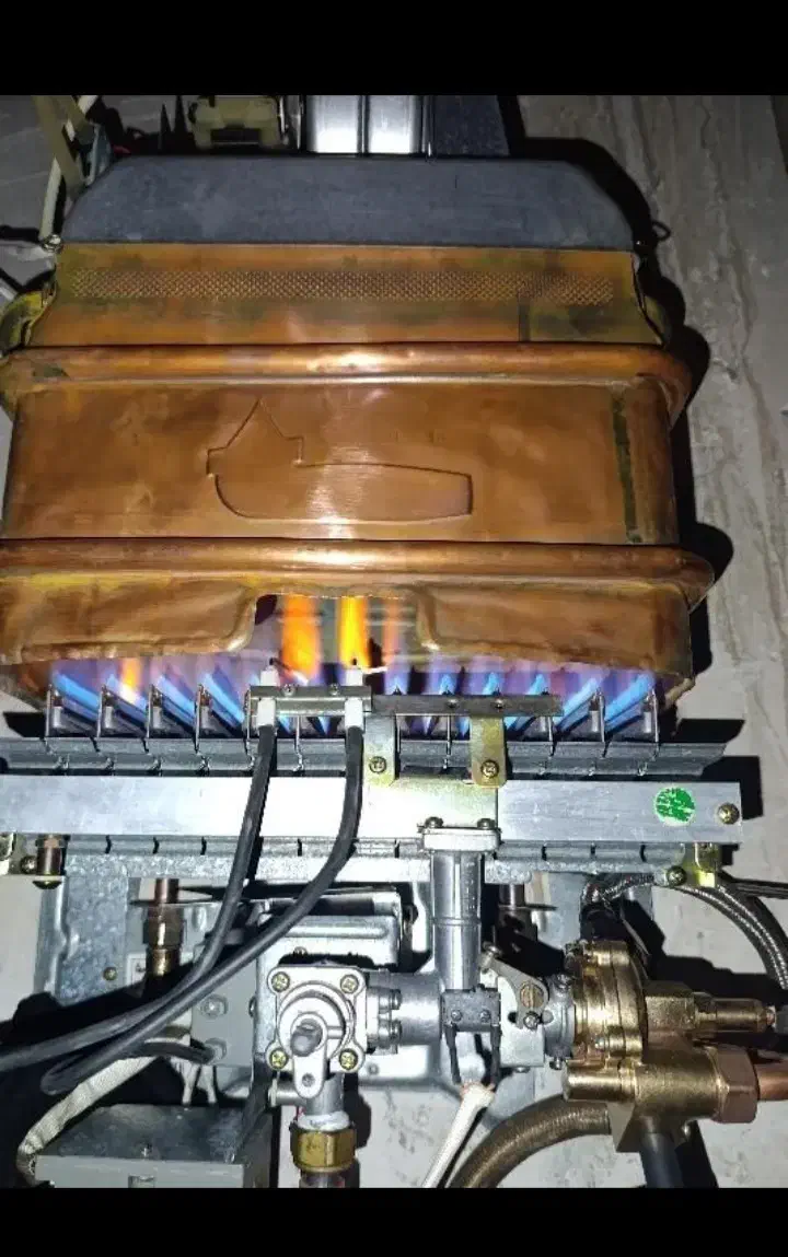 تعمیرسرویس آبگرمکن بخاری شومینه ابگرم کن بوتان ونک|آبگرمکن، پکیج، شوفاژ|تهران, تهرانسر شرقی|دیوار