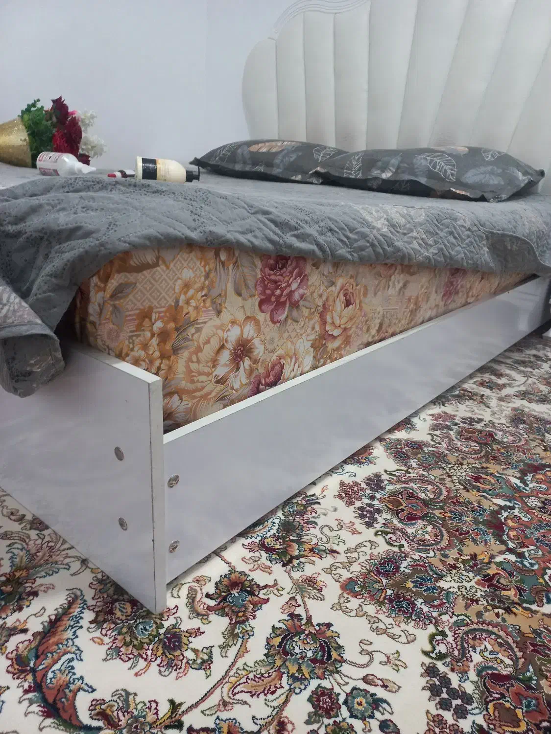 سرویس خواب دونفره با تشک طبی|تخت و سرویس خواب|هشترود, |دیوار