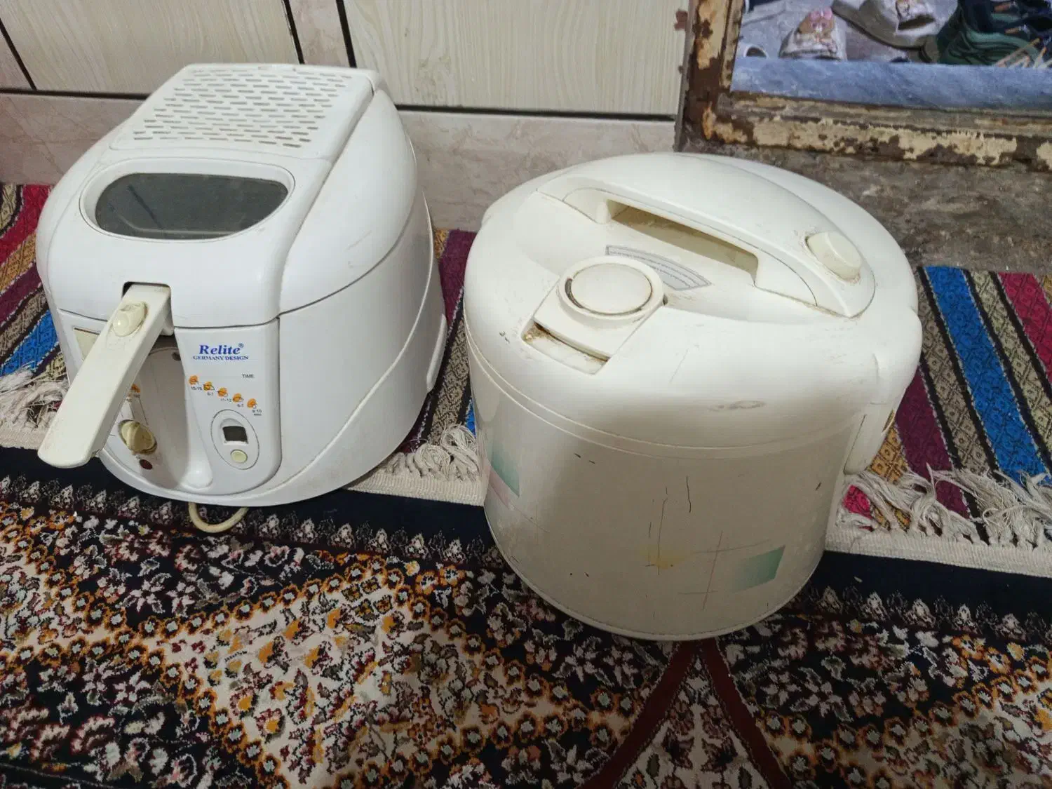 سرخ کن و پلوپز|ظروف پخت‌وپز|اهواز, کمپلو جنوبی|دیوار