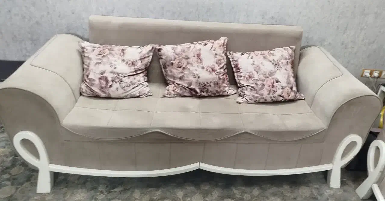 مبل 7 نفره|مبلمان خانگی و میز عسلی|قرچک, میرزائی جنوبی|دیوار