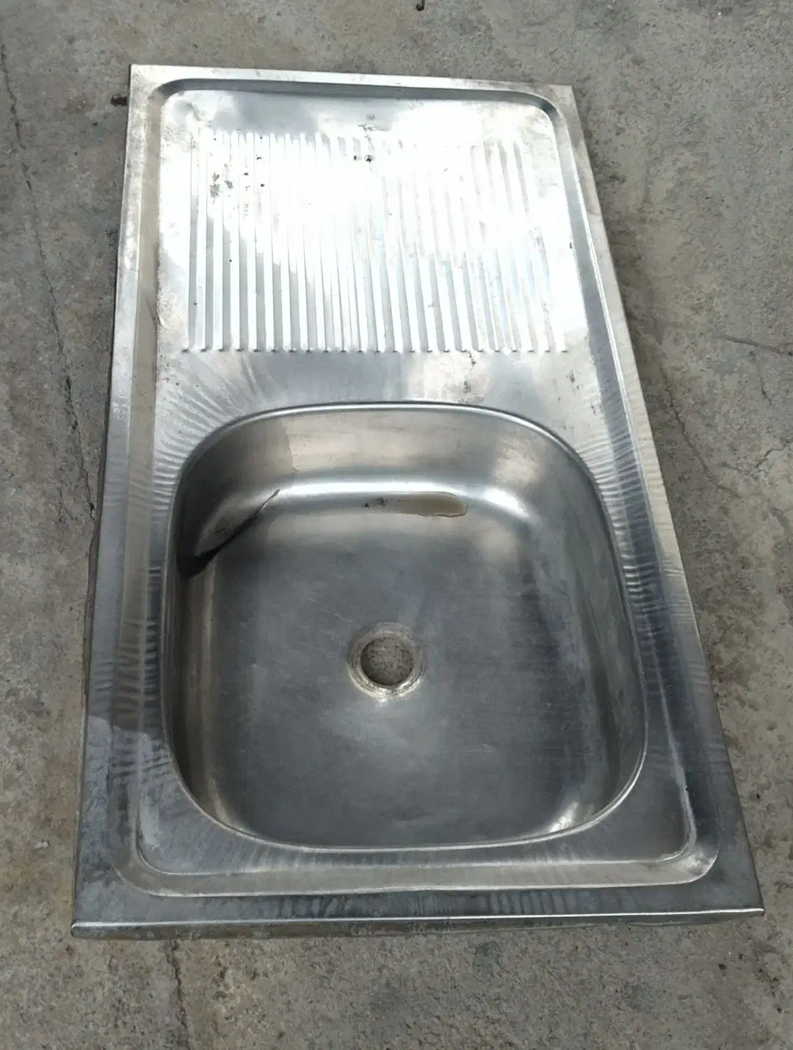 سینک ظرفشویی|مصالح و تجهیزات ساختمان|شهرکرد, |دیوار