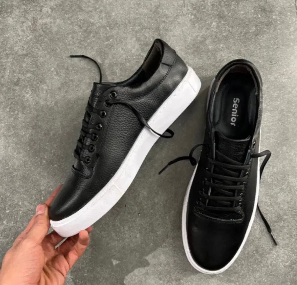 کفش مردانه تمام چرم طبیعی مشکی زیره سفید|کیف، کفش، کمربند|عسلویه, |دیوار