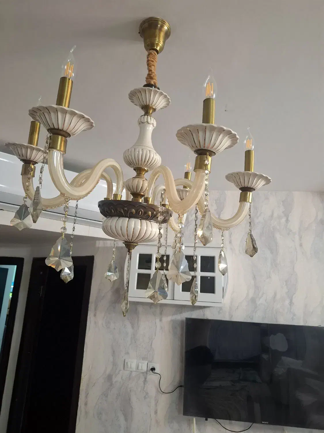 2 عدد لوستر|لوستر و چراغ آویز|بجنورد, |دیوار