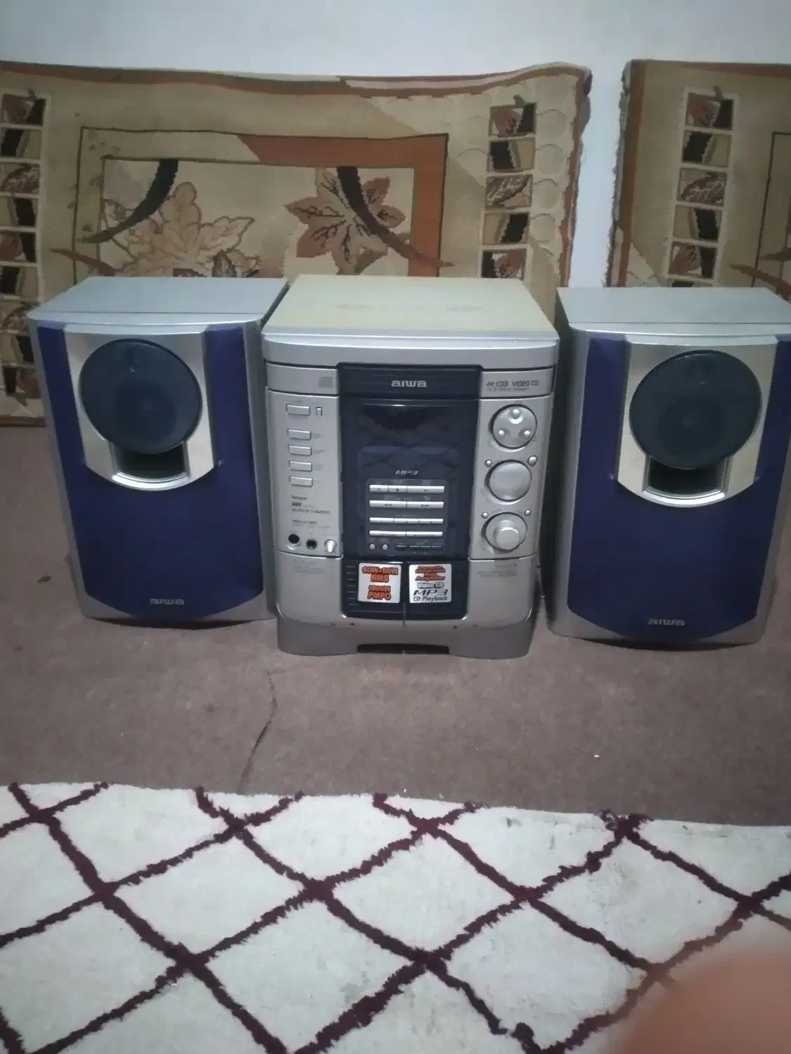 ضبط و باند قدیمی ایوا|سیستم صوتی خانگی|رشت, سیا اسطلخ|دیوار