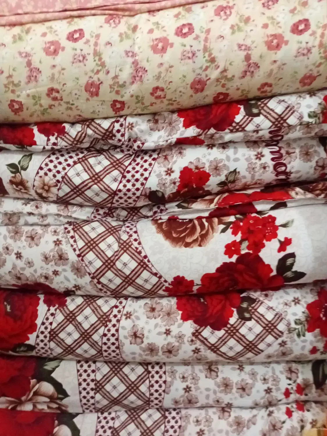 تشک|رختخواب، بالش، پتو|چالوس, |دیوار