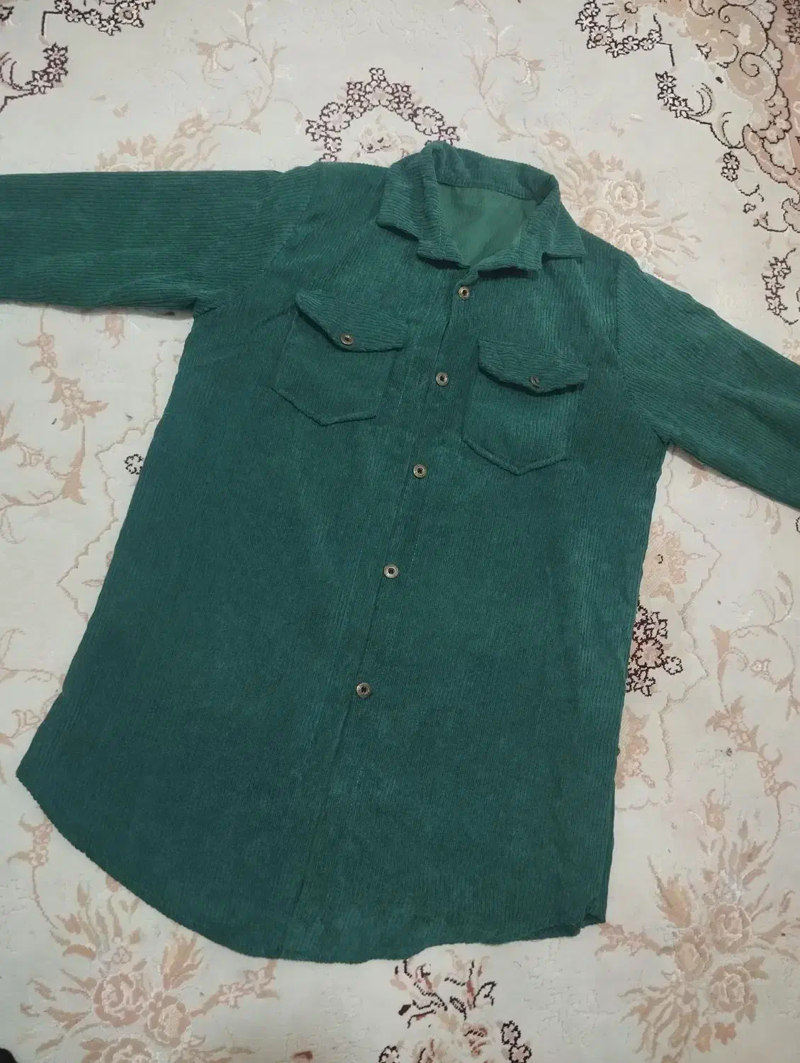 تعدادی مانتو و شومیز نو و در حد|لباس|قرچک, پویینک|دیوار