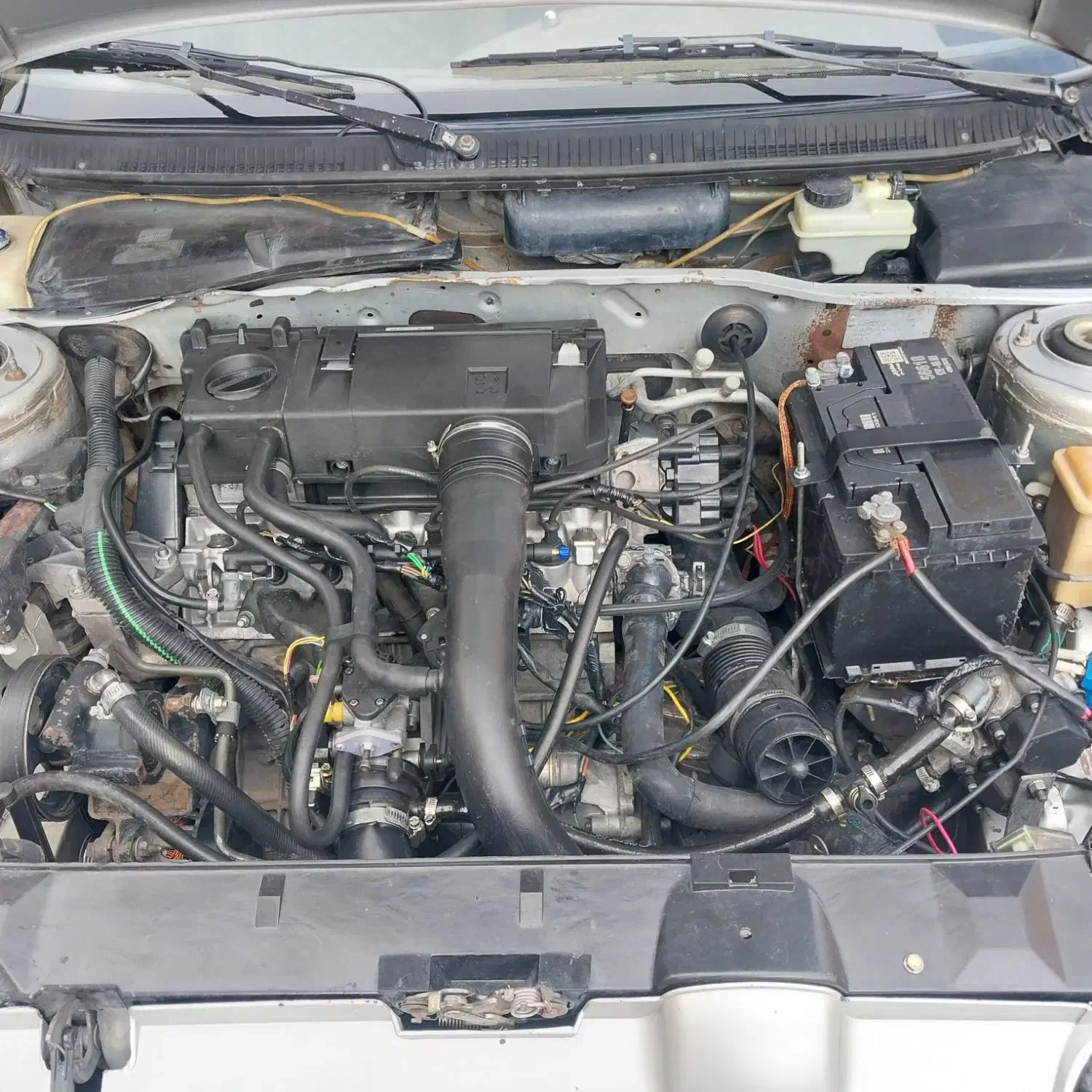 پژو۴۰۵ تمیز|خودرو سواری و وانت|خوی, |دیوار