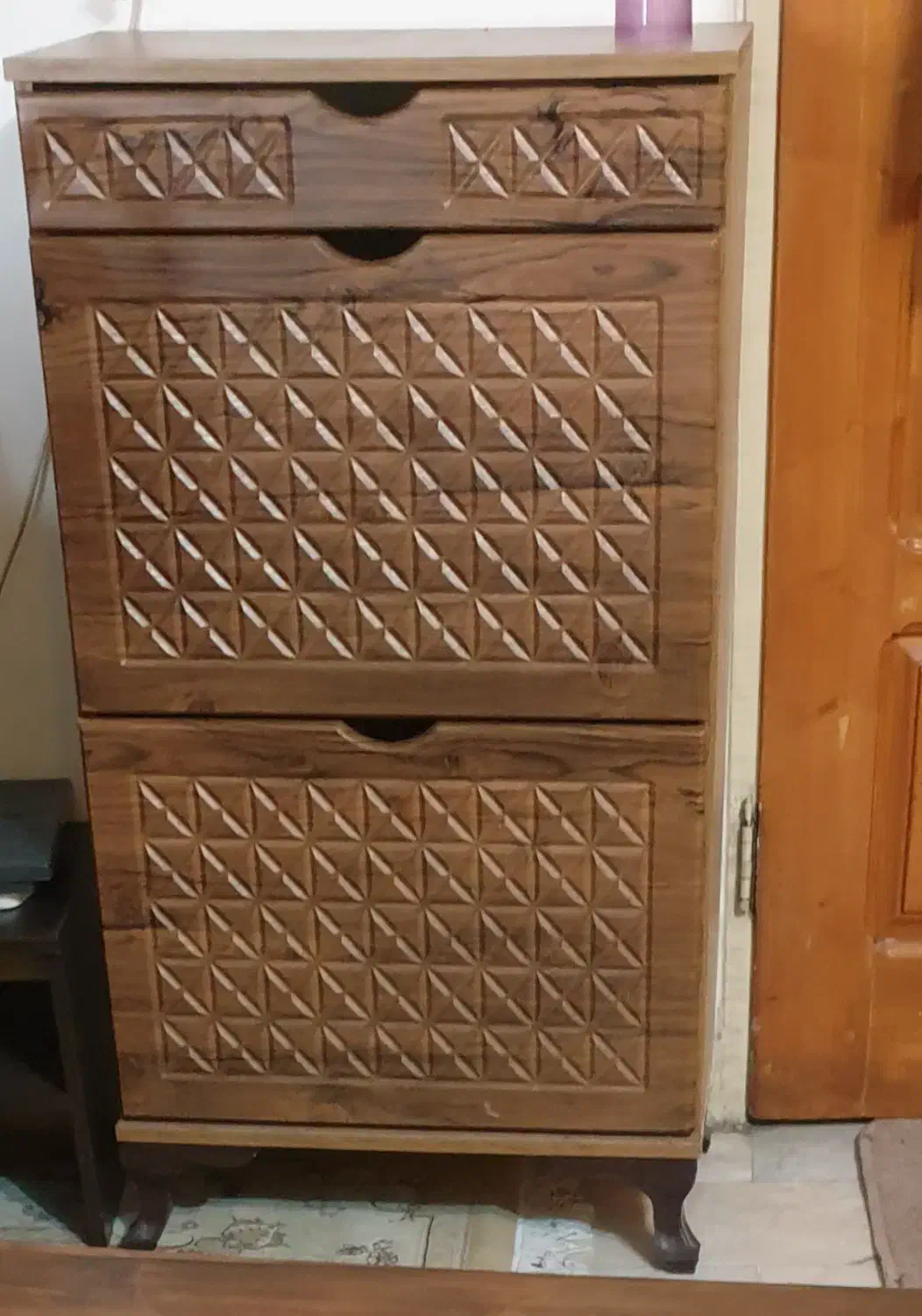 جاکفشی ومیز زیر تلویزیون|میز تلویزیون|تهران, سازمان برنامه جنوبی|دیوار