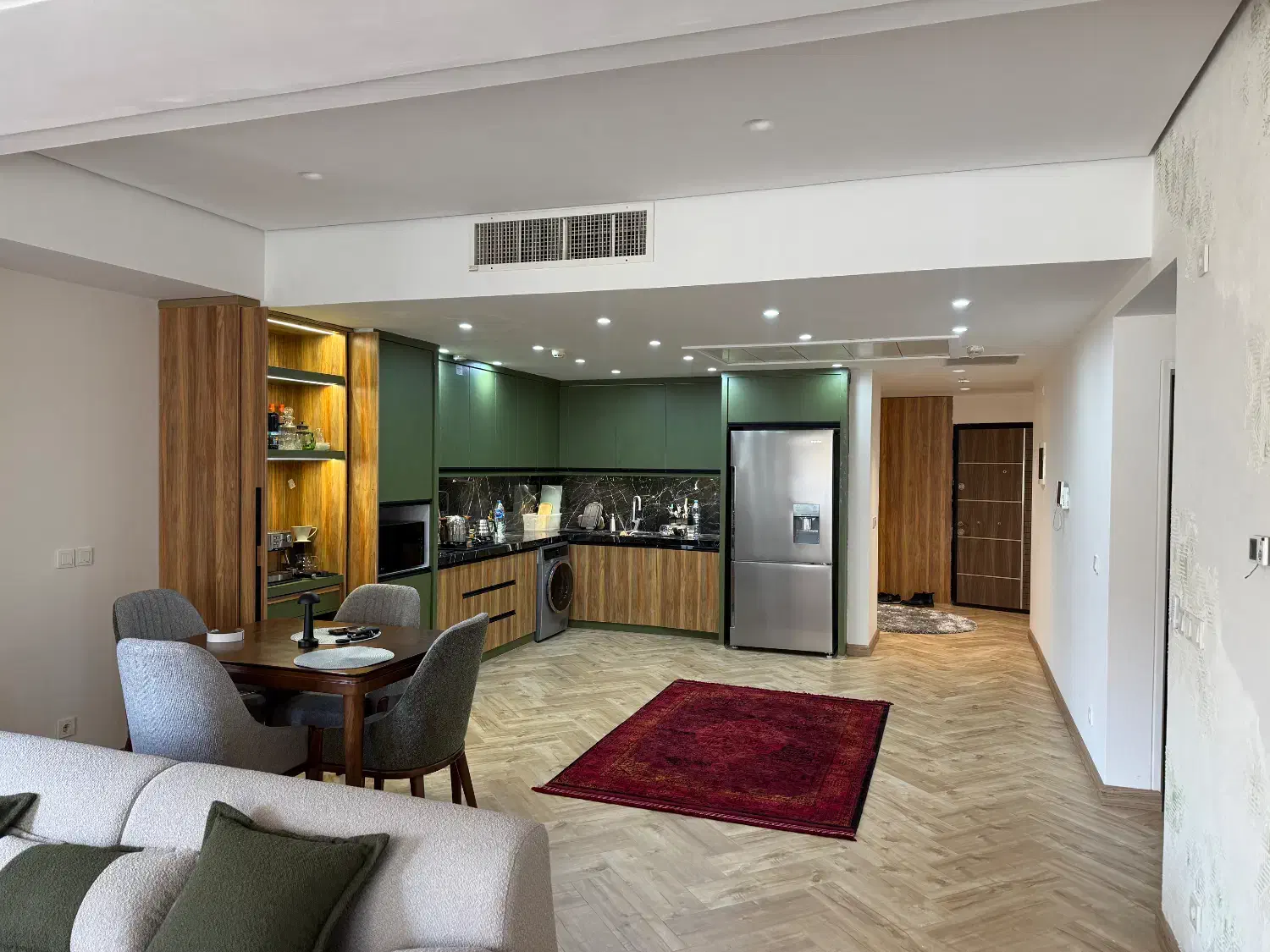 استثنایی حیاط دار مجتمع چشم انداز برج آسمان ۲خواب|فروش آپارتمان|مشهد, رضاشهر|دیوار