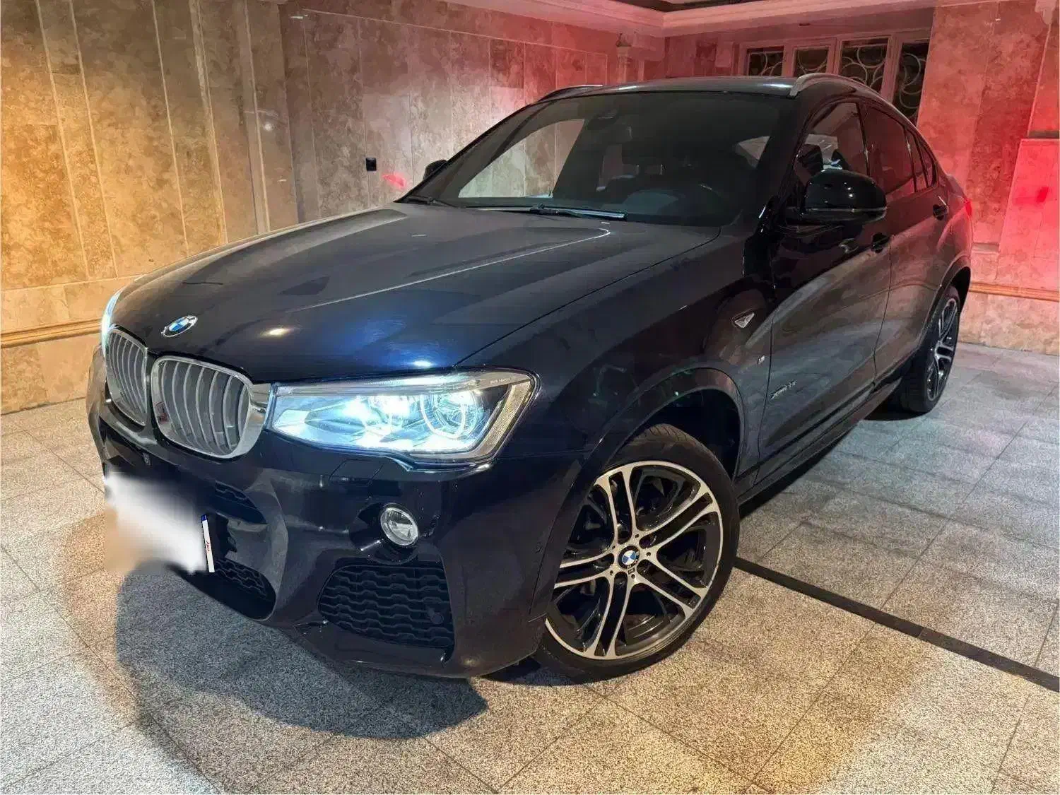 بی ام و x4 مدل ۲۰۱۷ مشابه صفر|خودرو سواری و وانت|تهران, قیطریه|دیوار