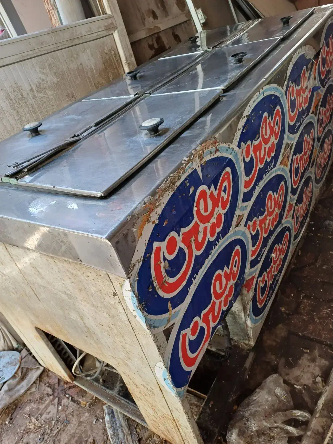 فریزر 6 درب صندوقی|فروشگاه و مغازه|کرج, نوروزآباد|دیوار