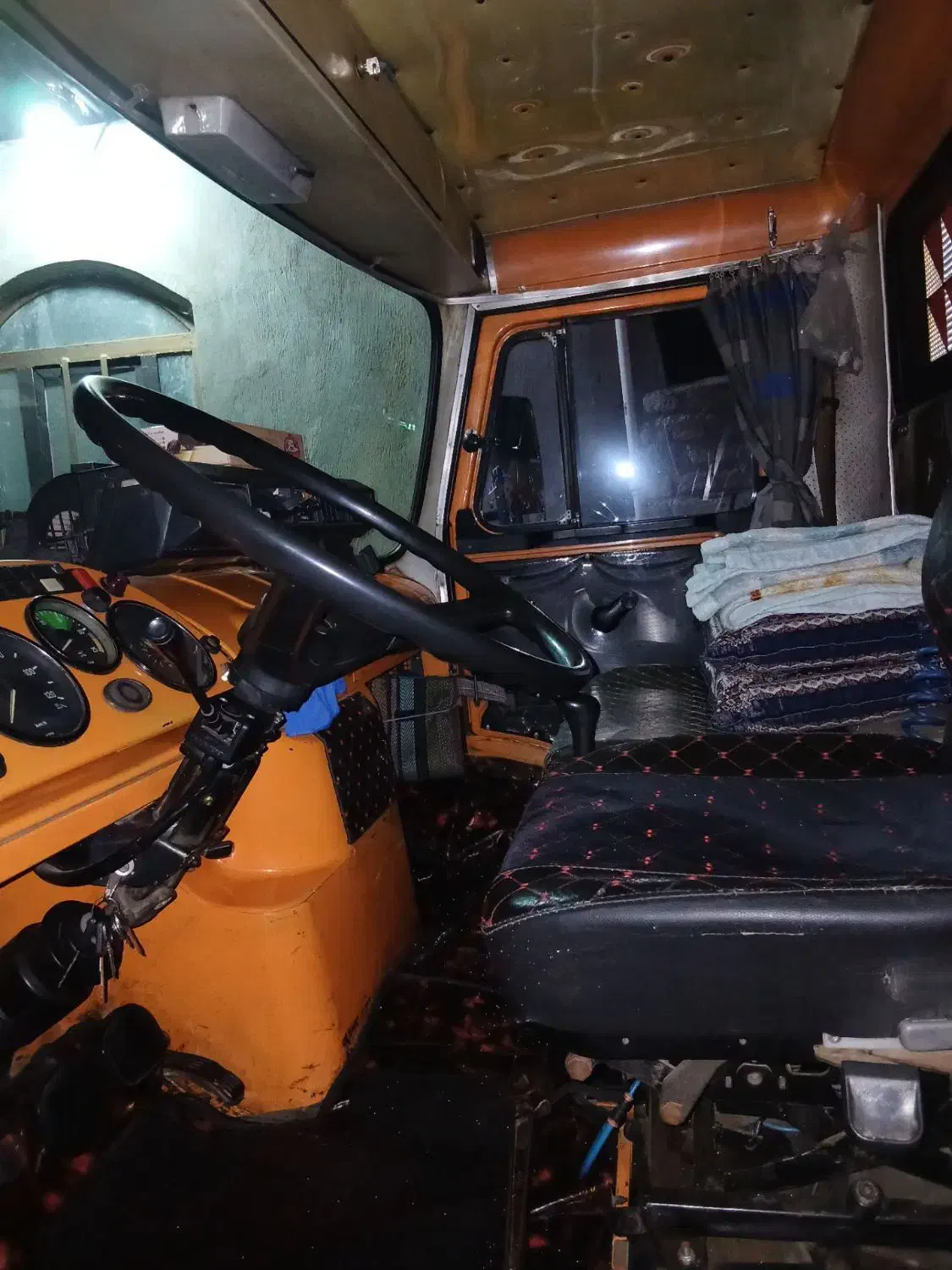 بنز تک|خودرو سنگین|خرمآباد, |دیوار