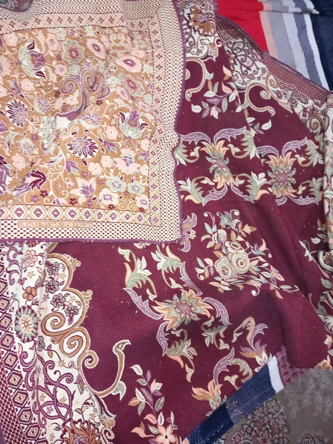 رو فرشی|روفرشی|تبریز, |دیوار