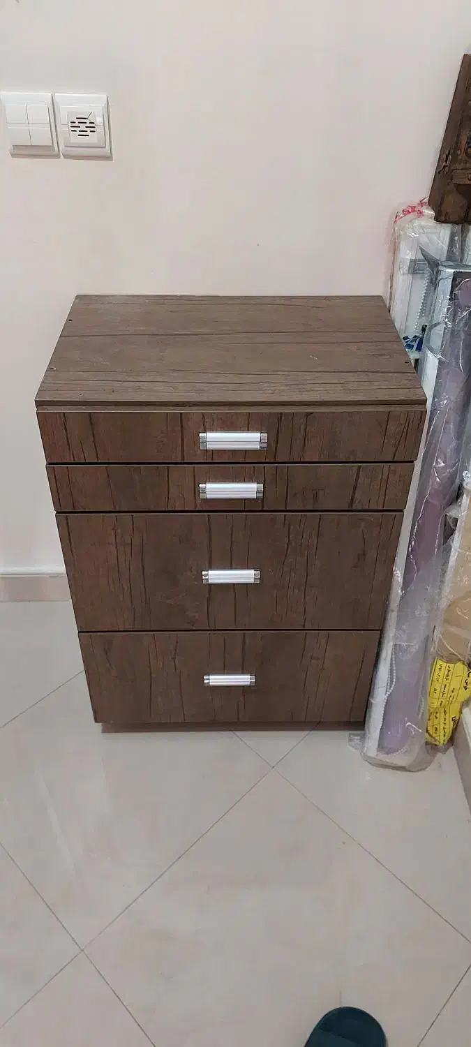 سه عدد کمدچوبی سالم به فروش میرسد(فوری)|جاکفشی، کمد، دراور|تهران, آبشار تهران (دریاچه)|دیوار
