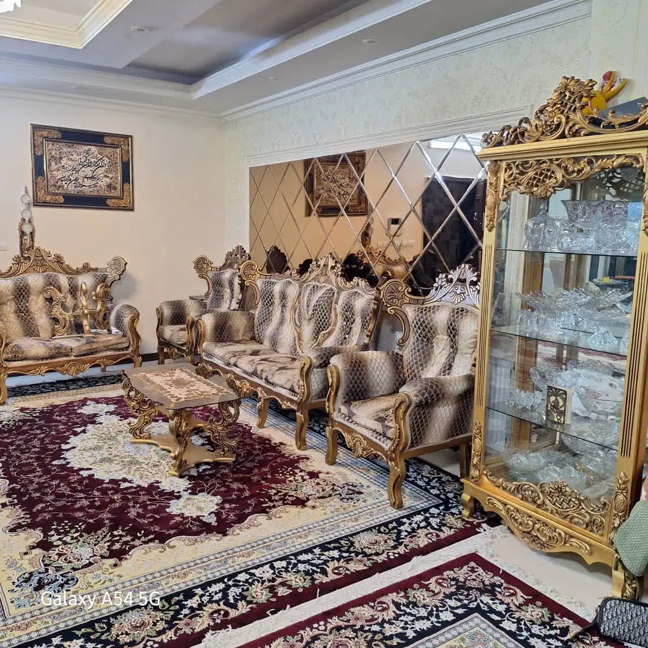 مبل ۷ نفره و بوفه دکوری یدونه ام میز تلوزیون|مبلمان خانگی و میز عسلی|تهران, یاخجی آباد|دیوار