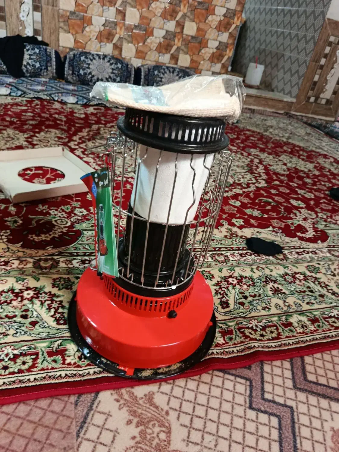 سه عدد چراغ آترا|بخاری، هیتر، شومینه|نیمروز, |دیوار