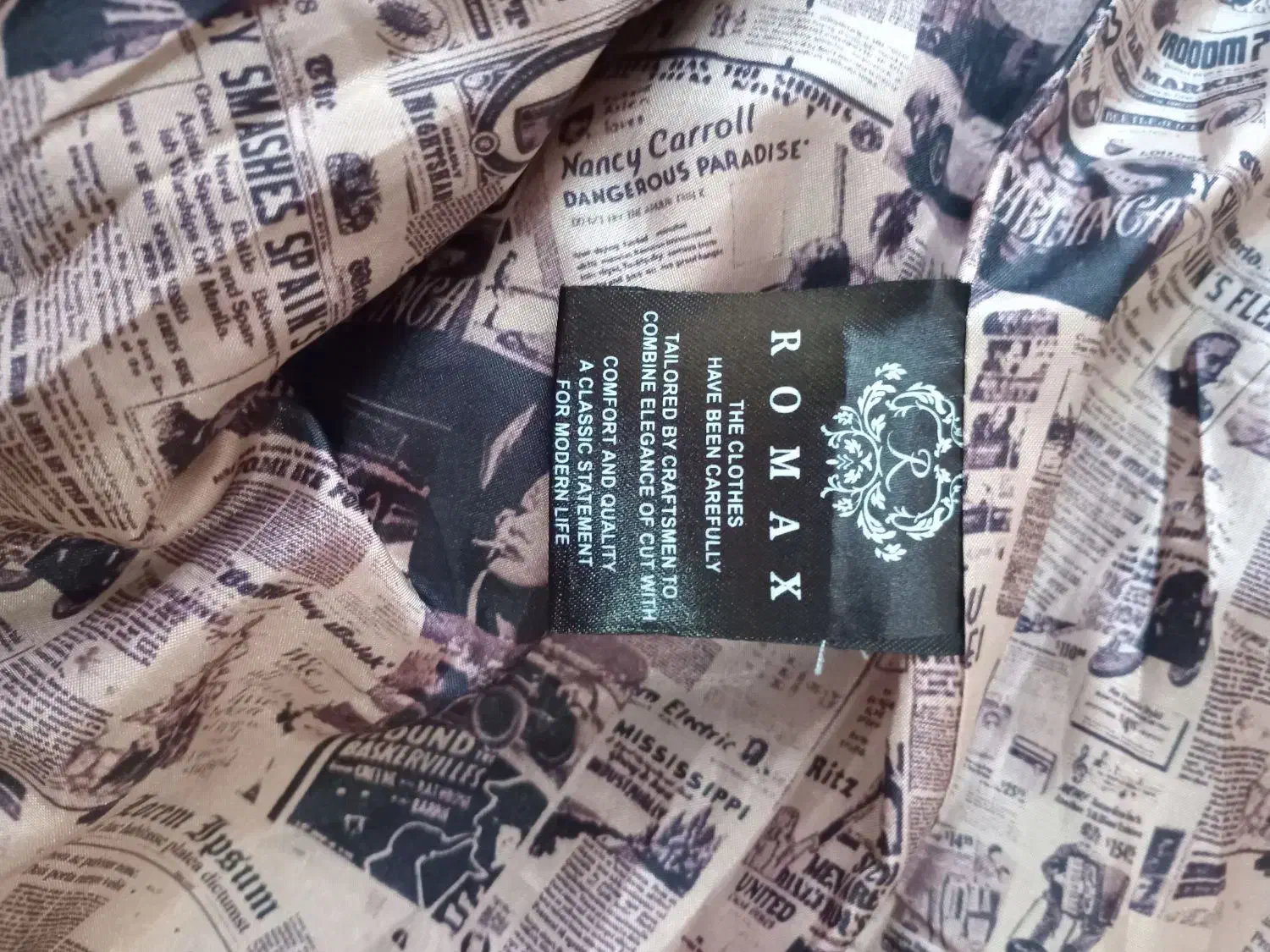 فروش یک عدد پالتو زنانه چرمی مارک ROMAX سایز ۴۳XL|لباس|شیراز, طلاب|دیوار