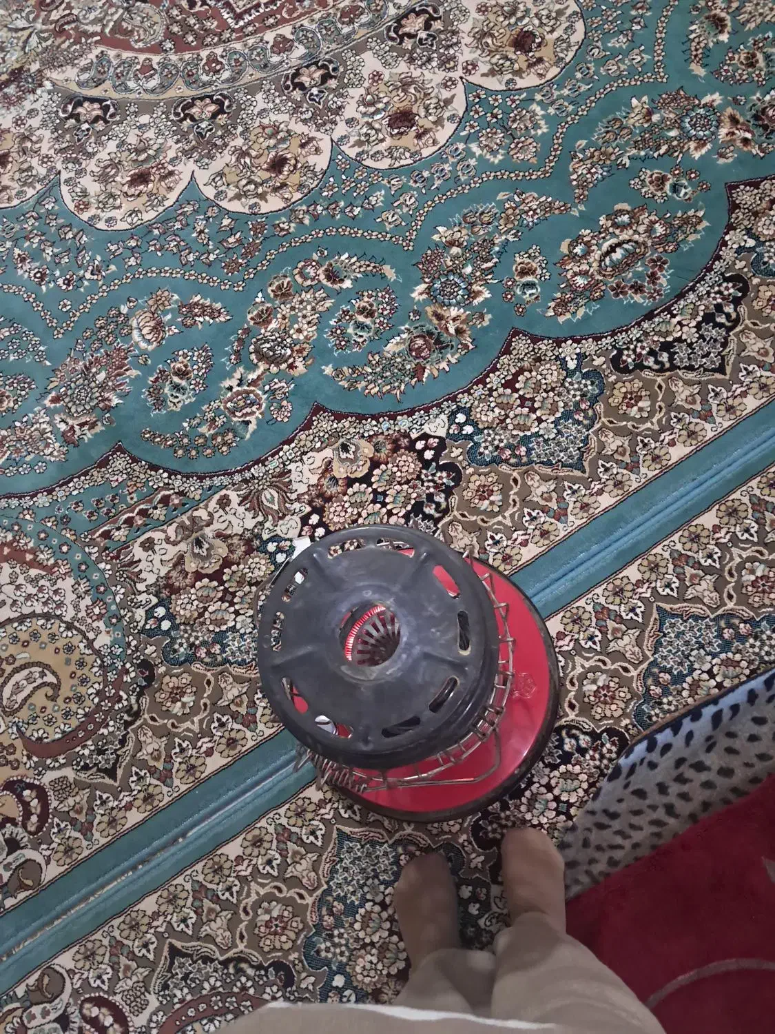 چراغ نفتی سالم صحیح|بخاری، هیتر، شومینه|نیمروز, |دیوار