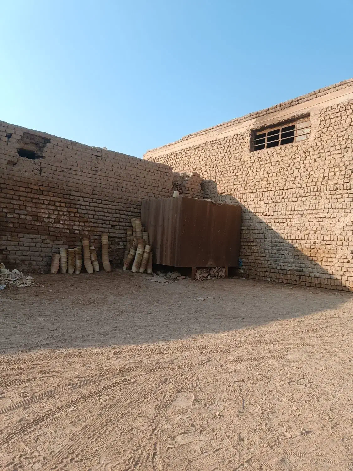 مخزن تانکر|مصالح و تجهیزات ساختمان|ورامین, ورامین|دیوار