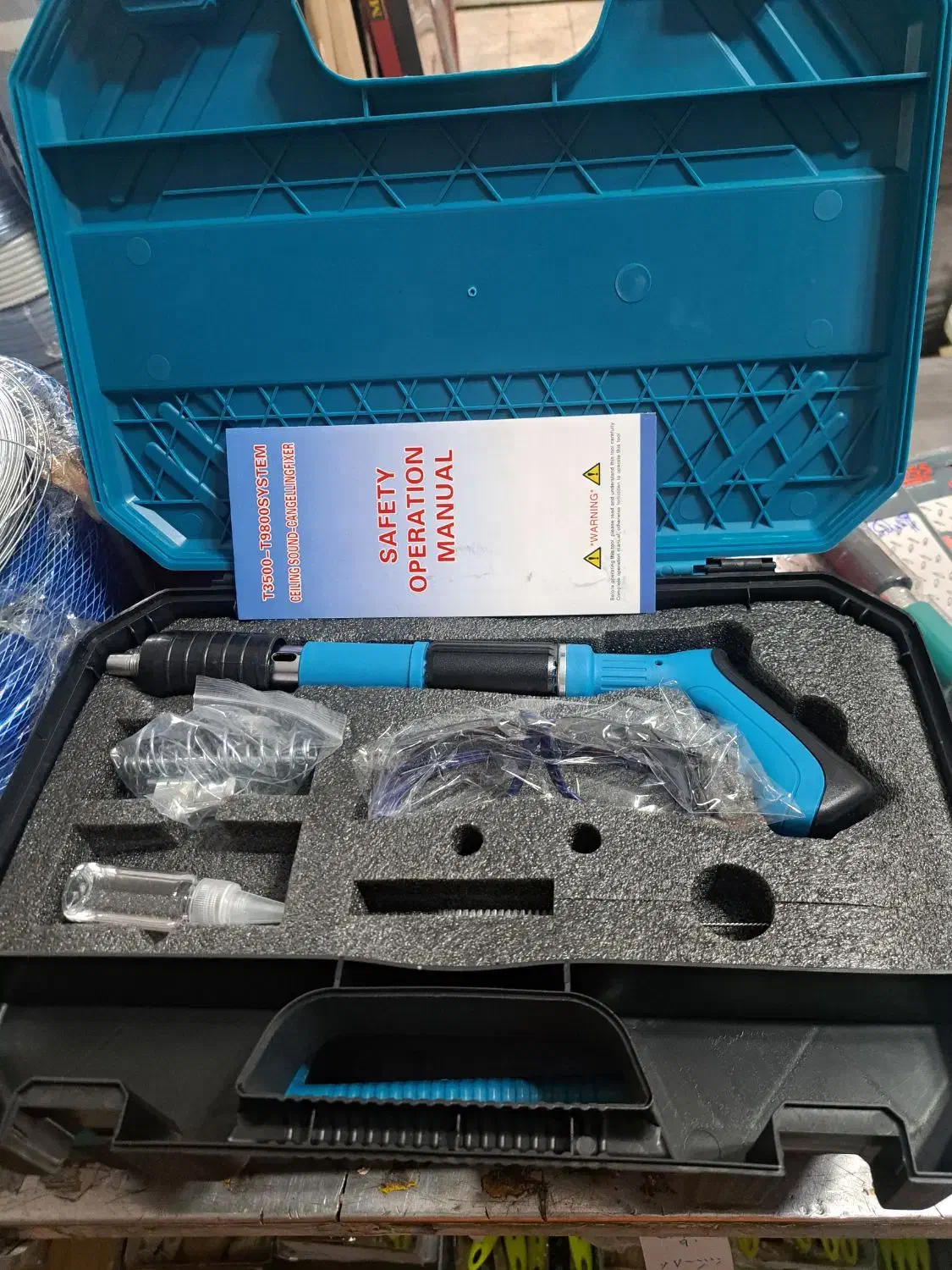 تفنگ میخکوب|ابزارآلات|کرج, اصفهانی‌ها|دیوار