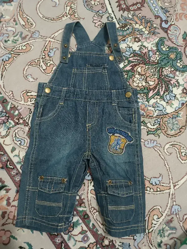 لباس بچگانه|کفش و لباس بچه|سبزوار, چهارراه فرودگاه|دیوار