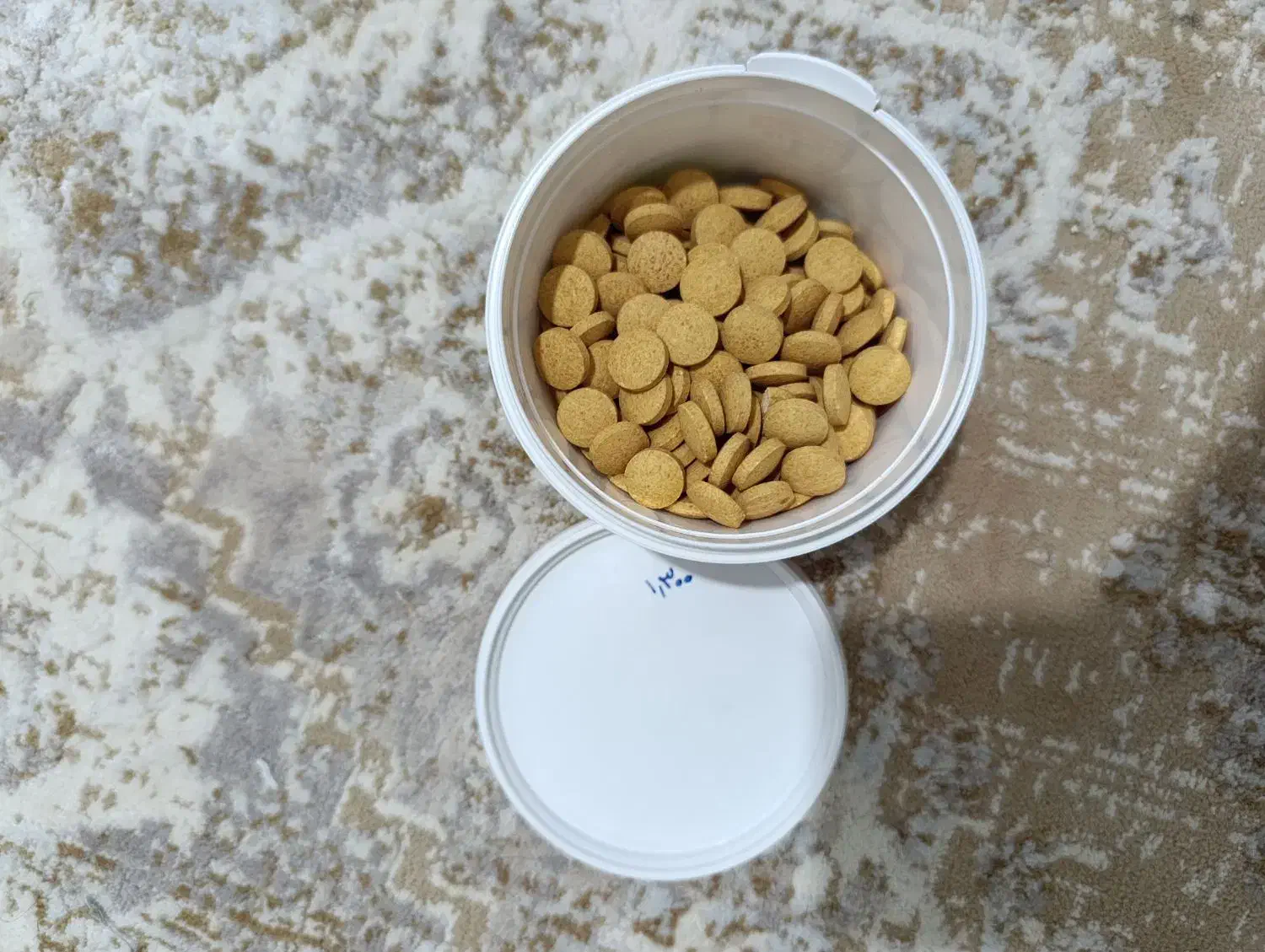 قرص تاپ تن گربه|لوازم جانبی حیوانات|درگزین, |دیوار