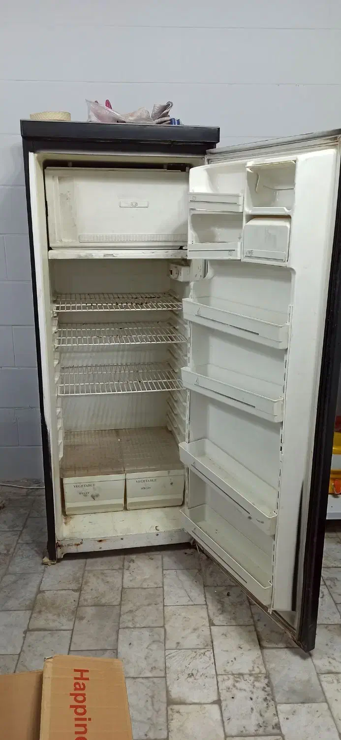 یخچال|یخچال و فریزر|طبس, |دیوار