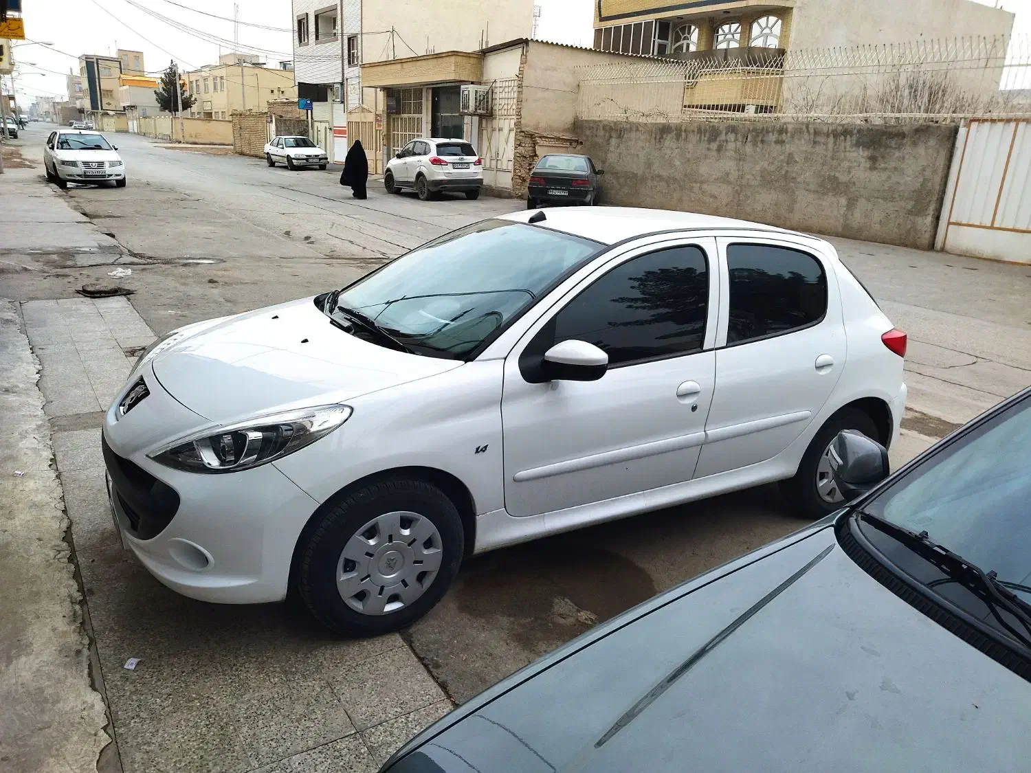 207مدل 402|خودرو سواری و وانت|شاهین‌شهر, گرگاب|دیوار