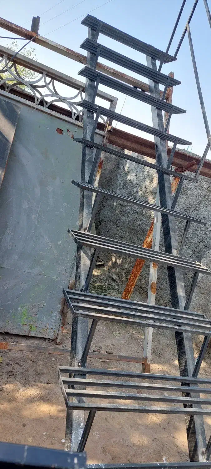 راه پله ۴ متری|مصالح و تجهیزات ساختمان|آزادشهر, |دیوار