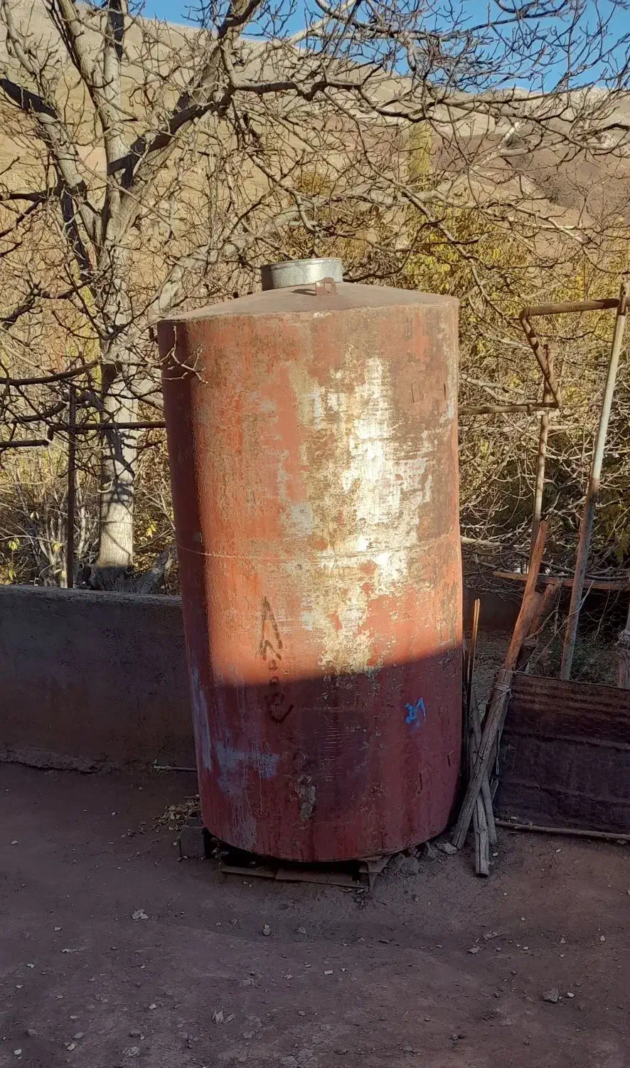 تانکر نفت ضخیم و محکم|مصالح و تجهیزات ساختمان|شاهرود (اردبیل), |دیوار