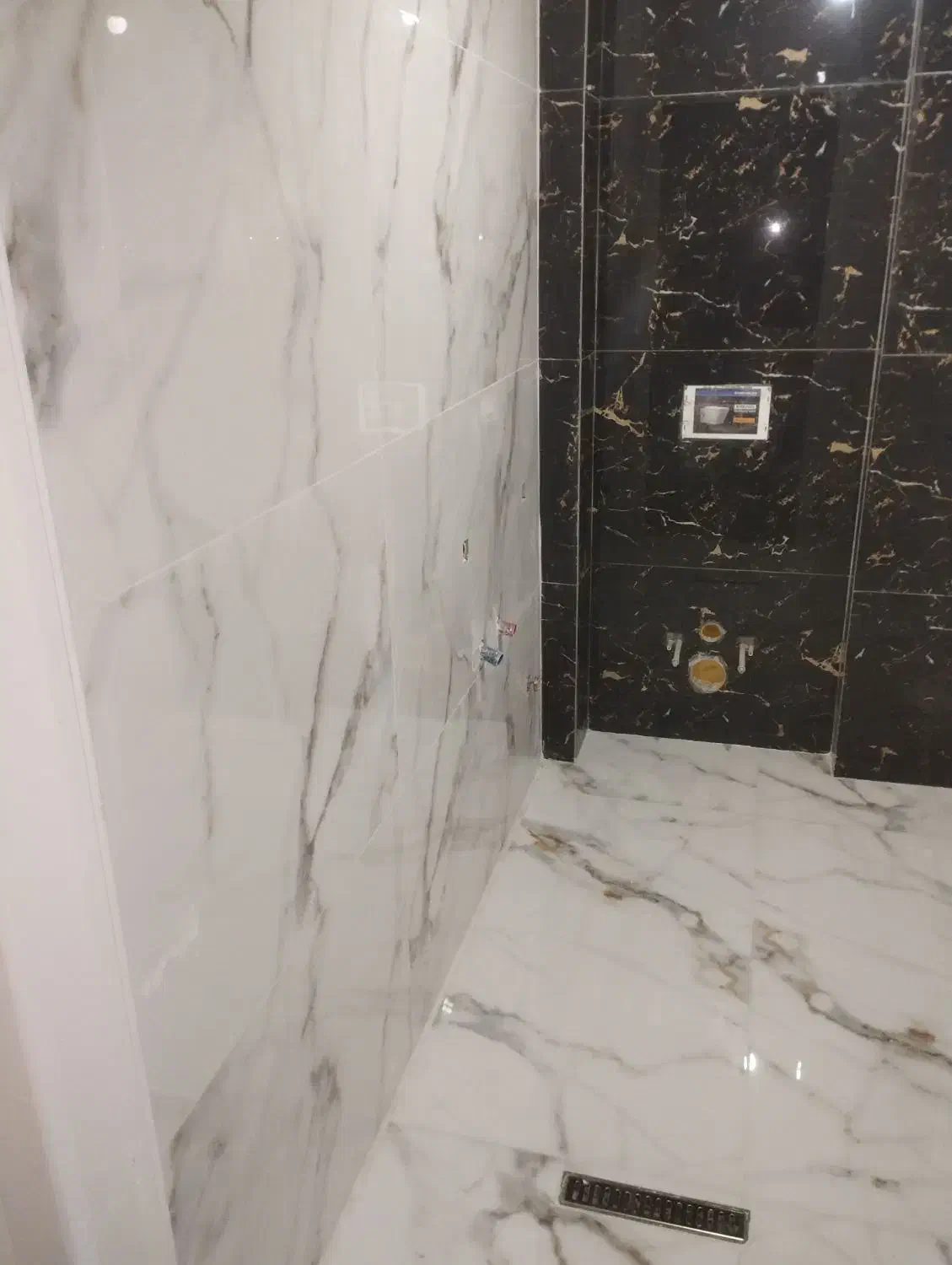 کاشی کاری.سرامیک.ایزوگام.تخریب.نانو|خدمات پیشه و مهارت|تبریز, |دیوار