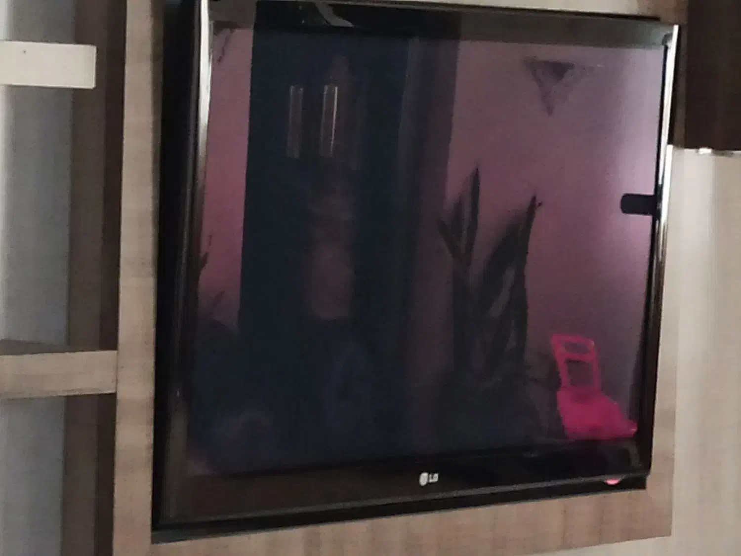 تلویزیون ال سی دی ال جی ۵۰ اینچ|تلویزیون و پروژکتور|رشت, گلسار|دیوار