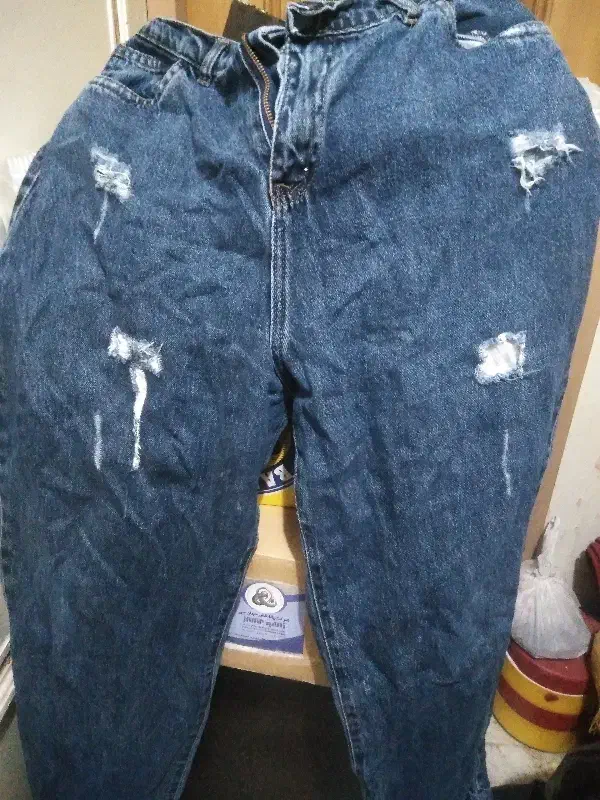 شلوار لی|لباس|اصفهان, جلالیه|دیوار